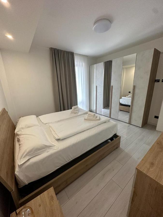 Cavour Apartment Center باردولينو المظهر الخارجي الصورة